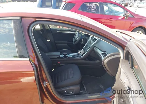 2016 Ford Fusion Se z USA, uszkodzony, nr VIN 3FA6P0H77GR164739